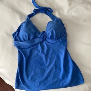 Cute tankini top with integrated bra